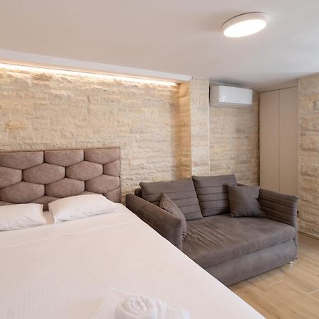 Christian Studio Apartments Umag Kültér fotó