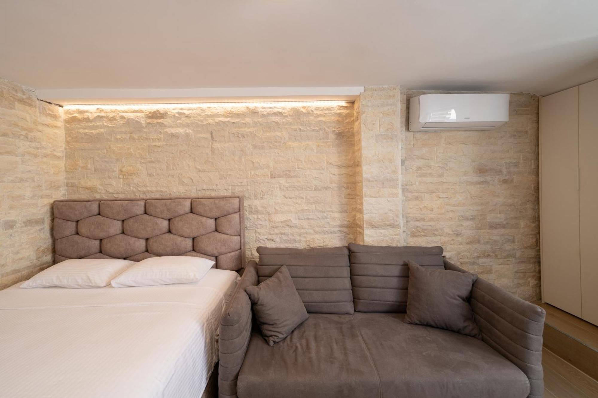 Christian Studio Apartments Umag Kültér fotó
